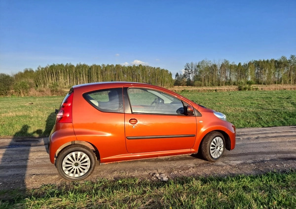 Peugeot 107 cena 10300 przebieg: 103000, rok produkcji 2009 z Hel małe 277